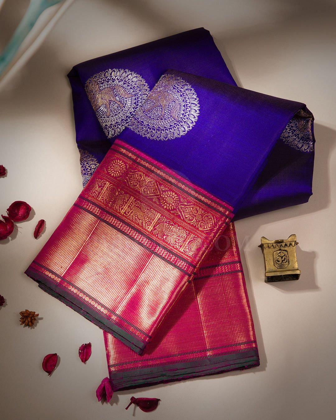 Kanjivaram Silk Hand weaved Saree with Blouse